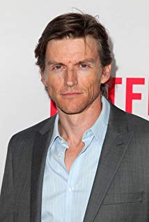 How tall is Gideon Emery?